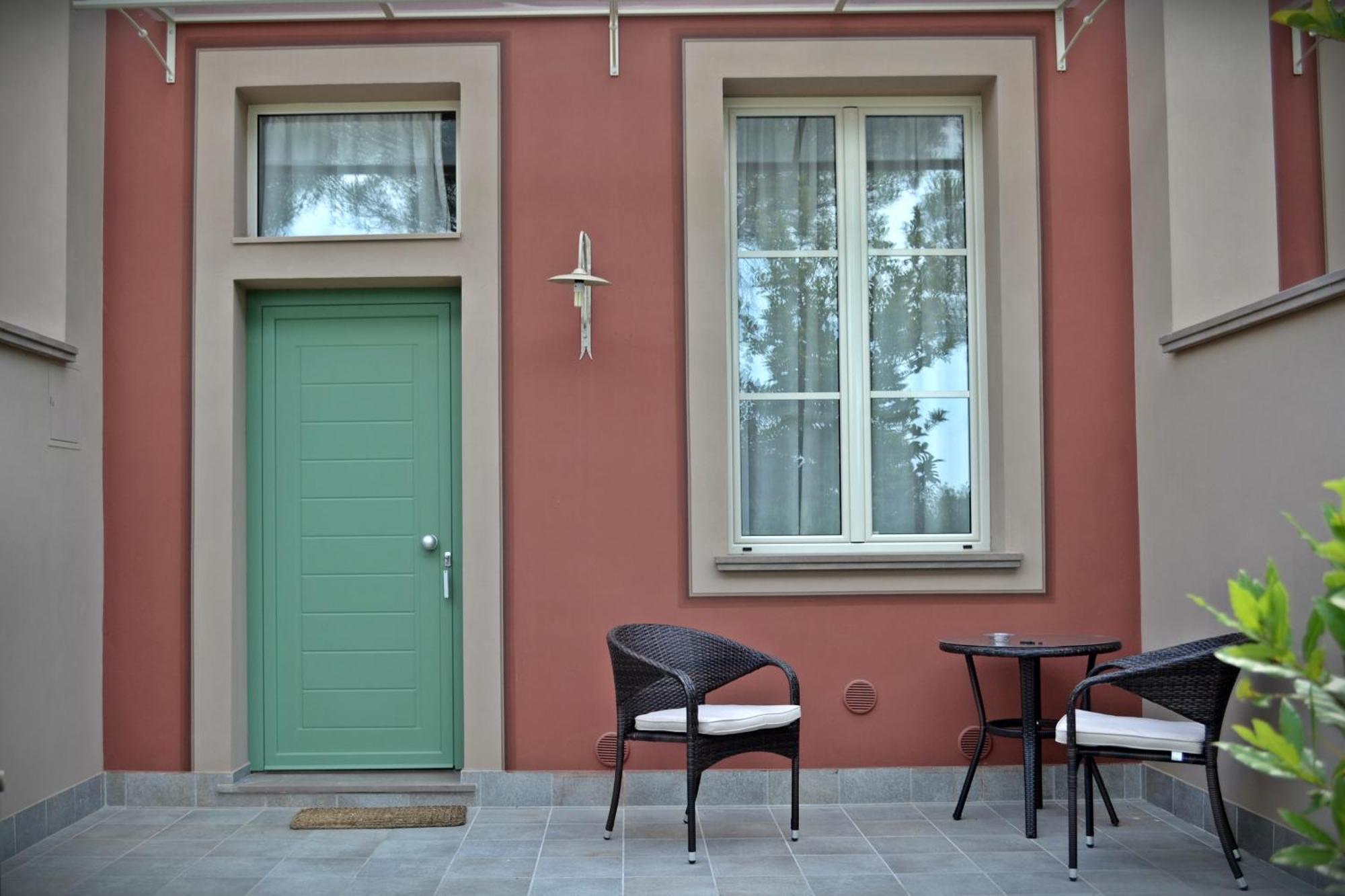 Cevoli Country Resort Lari Екстериор снимка