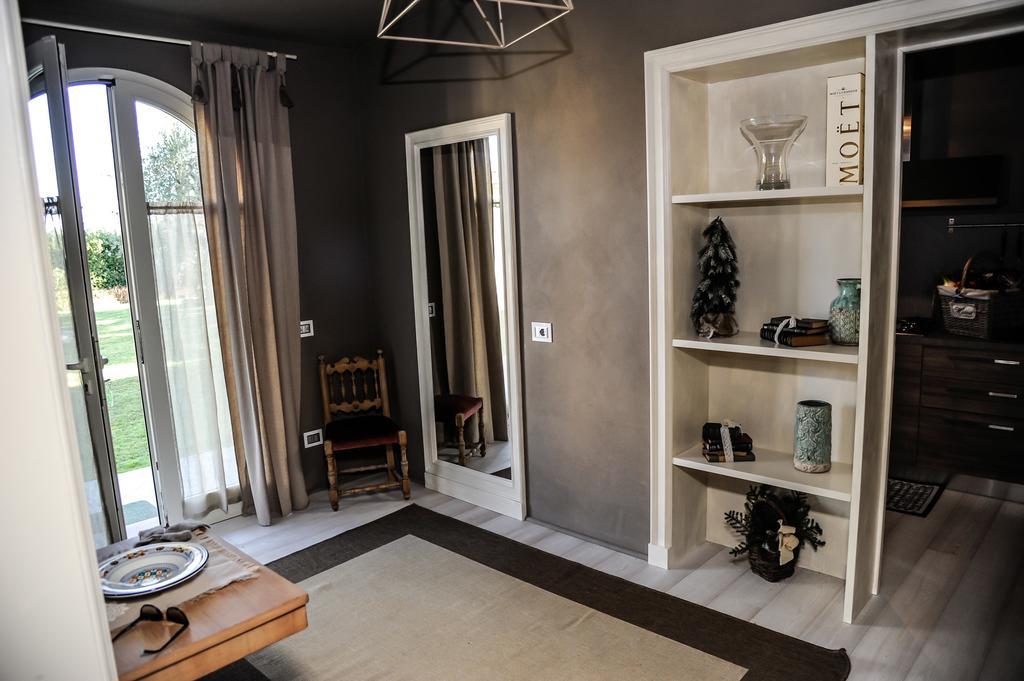 Cevoli Country Resort Lari Екстериор снимка
